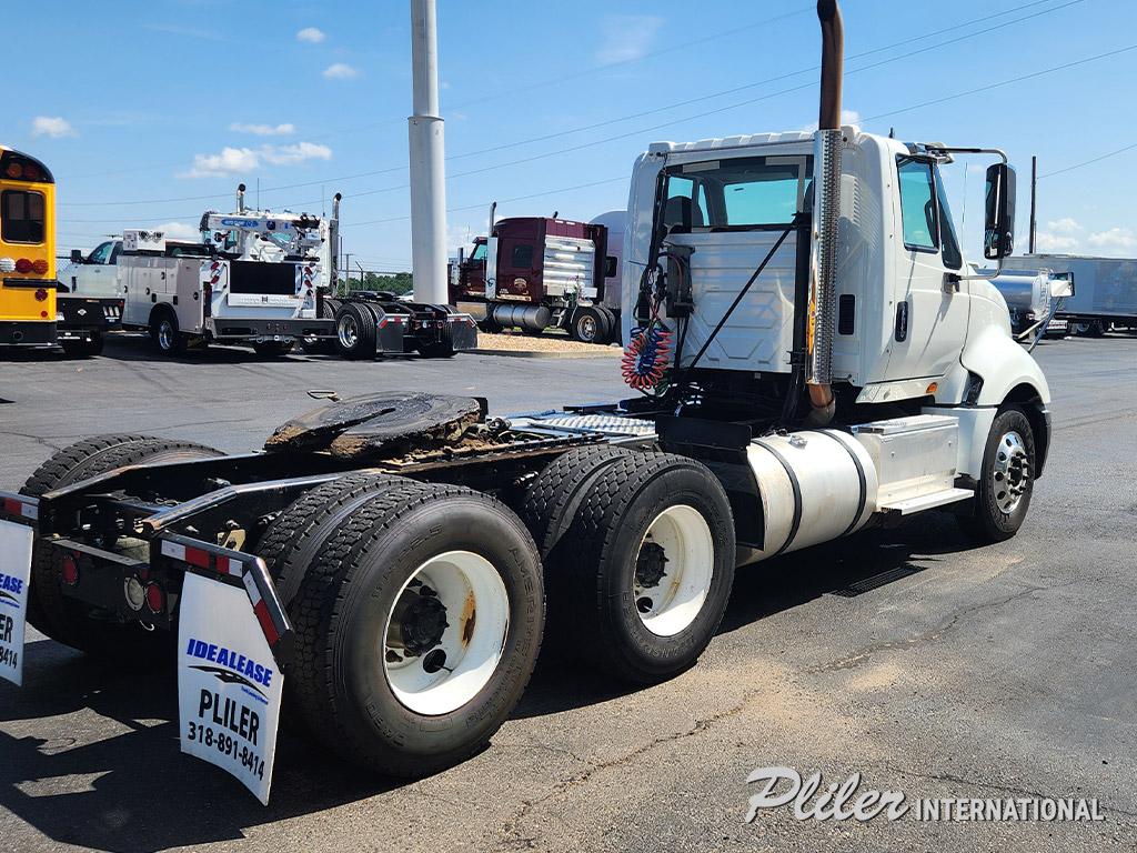 2017 INTERNATIONAL PROSTAR N743890 - image 6 of 6