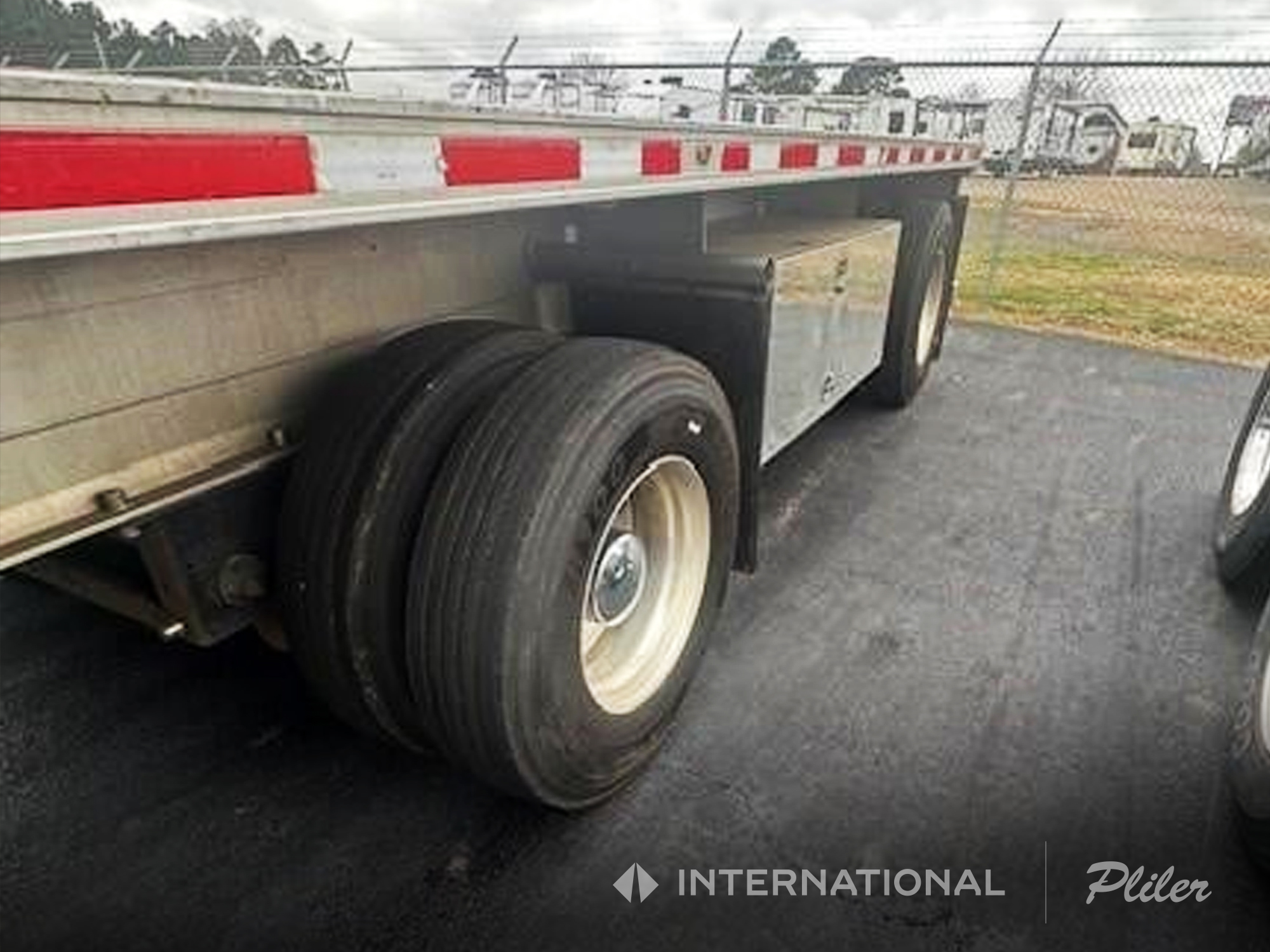 2018 FONTAINE FLATBED TRAILER | J1524355 - image 4 of 6